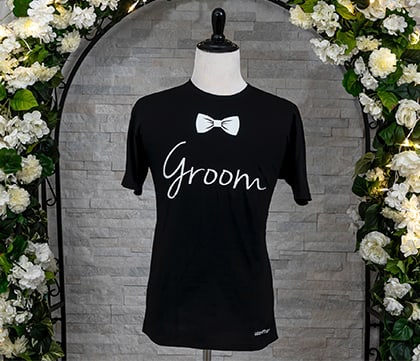 Lucky Little Chapel Wedding Accessories T-shirt Groom