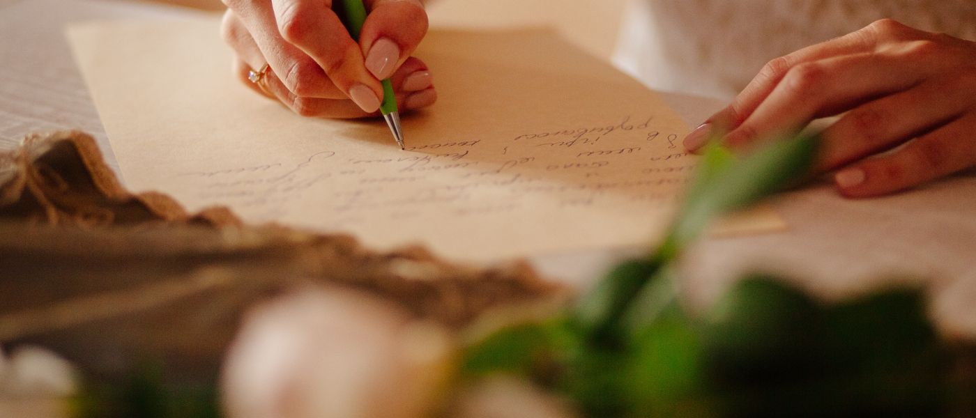 Writing Personalized Vows That Reflect Your Journey
