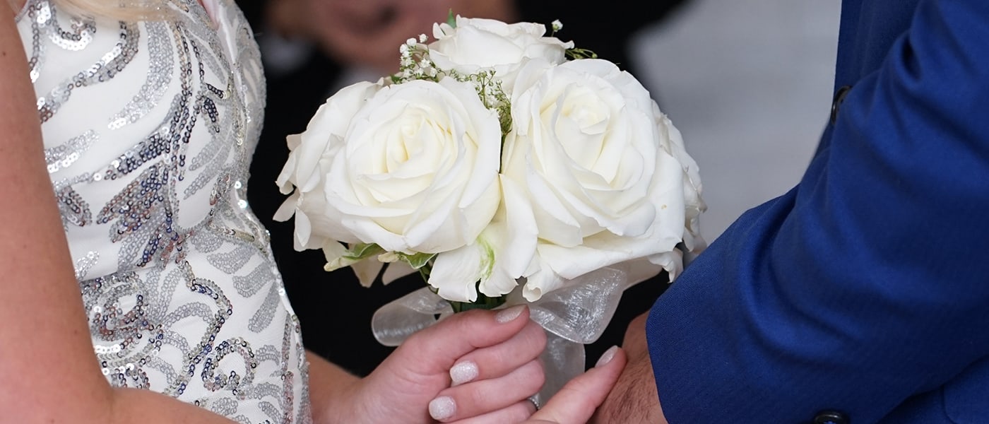 How To Choose Your Wedding Flowers